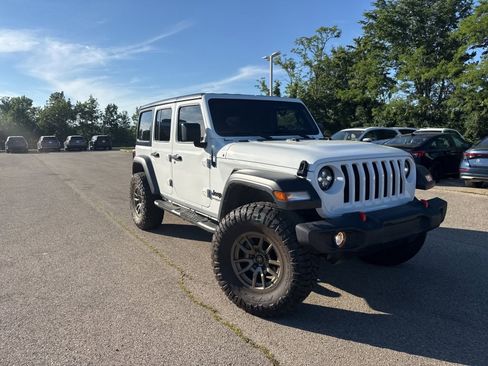 Used 2022 Jeep Wrangler Unlimited Sport AWD/4WD image 20