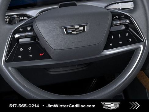 New 2026 Cadillac Vistiq Premium Luxury w/ LPO, Floor Liner Package image 19