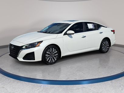 Used 2024 Nissan Altima 2.5 SV w/ SV Premium Package