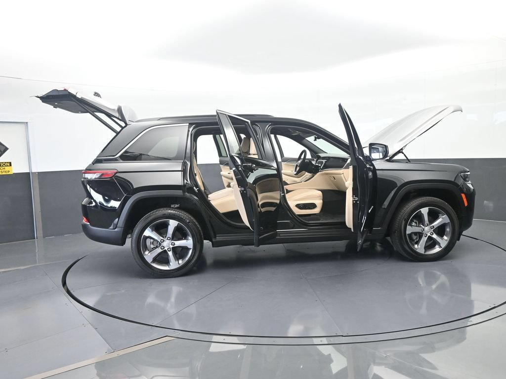 Used 2026 Jeep Grand Cherokee Limited RWD image 71