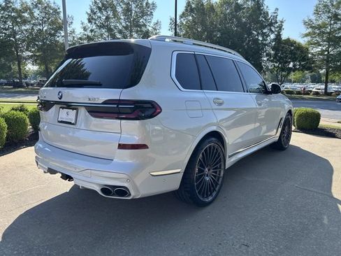 Certified 2025 BMW ALPINA XB7 AWD/4WD image 5