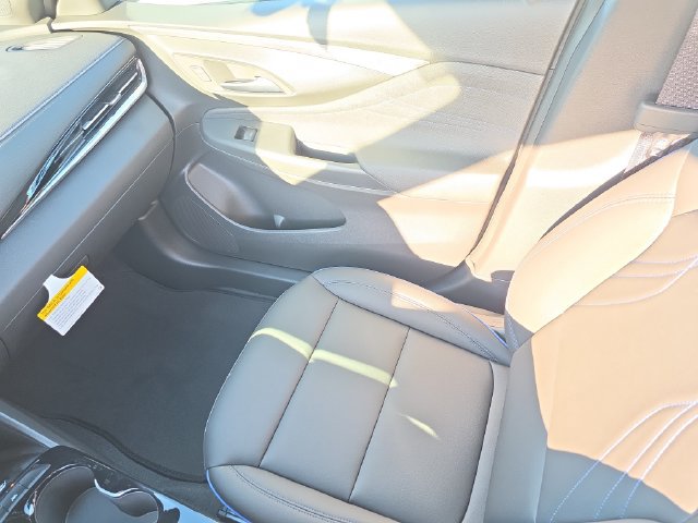 New 2026 Buick Envista Sport Touring w/ Convenience II Package FWD image 15
