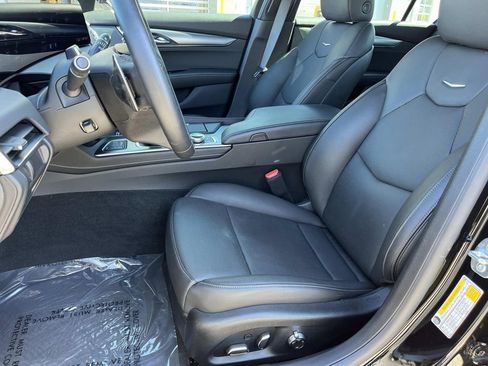 Used 2025 Cadillac CT5 Premium Luxury image 21