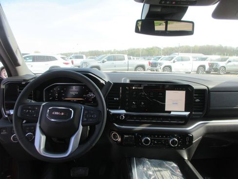 New 2026 GMC Sierra 2500 SLT image 17