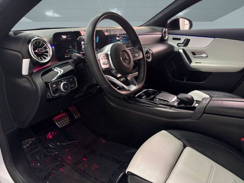 Certified 2022 Mercedes-Benz CLA 35 AMG 4MATIC image 4