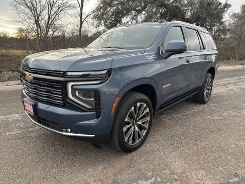 New 2026 Chevrolet Tahoe High Country image 1