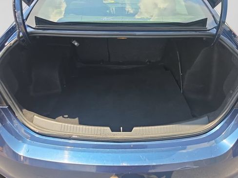 Used 2021 Chevrolet Malibu LT FWD image 9