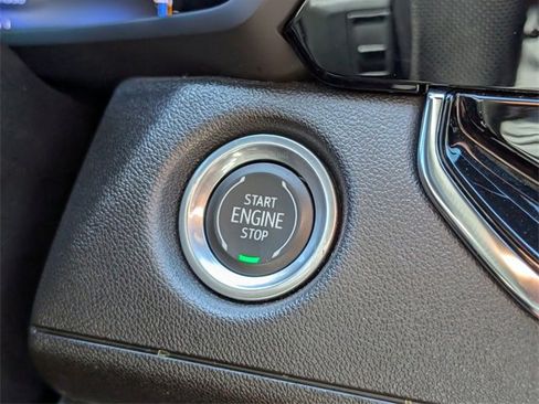 Certified 2023 Chevrolet Colorado Trail Boss w/ Technology Package image 24