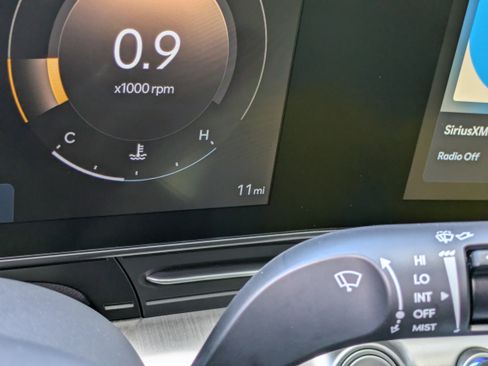 New 2026 Hyundai Kona SEL Premium image 26