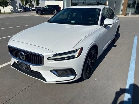 Used 2021 Volvo S60 T8 Inscription w/ Climate Package AWD/4WD image 1