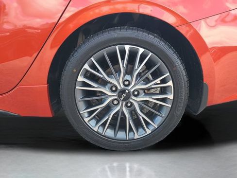 Used 2023 Kia Forte GT-Line w/ GT-Line Premium Package FWD image 13