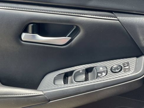Used 2024 Nissan Sentra SV w/ Lighting Package FWD image 23