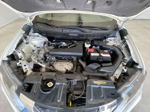 Used 2019 Nissan Rogue SV w/ Premium Package AWD/4WD image 25