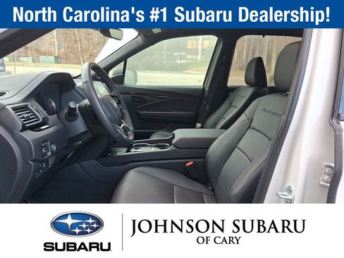 Used 2025 Honda Passport Black Edition image 13