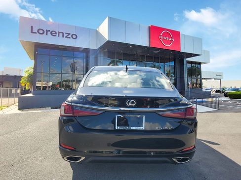Used 2023 Lexus ES 350 image 6