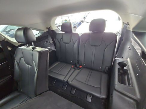 Used 2024 Kia Sorento S FWD image 20