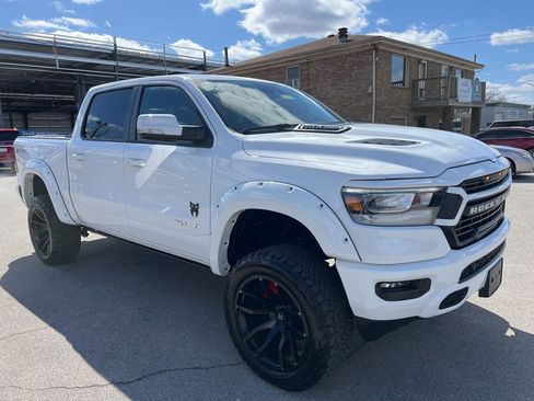 Used 2022 RAM 1500 Laramie image 1