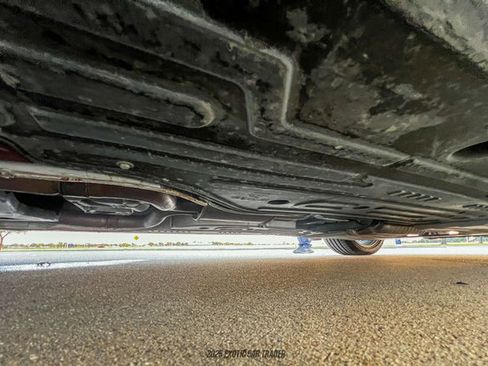 Used 2012 Jaguar XJ image 88