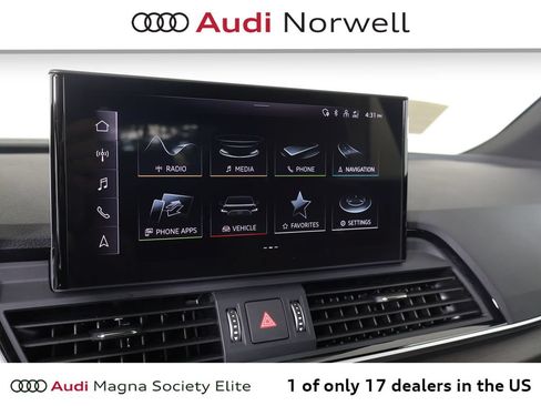 Used 2023 Audi Q5 2.0T Premium w/ Convenience Package AWD/4WD image 6