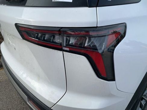 Used 2025 Chevrolet Equinox LT image 20