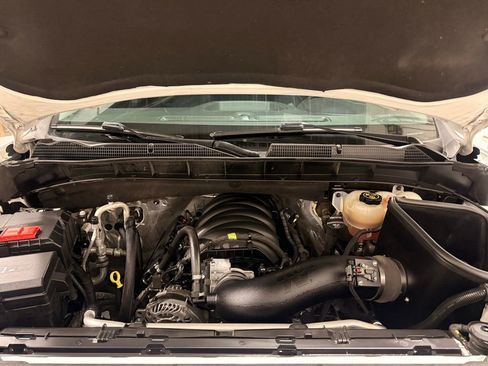 Used 2021 GMC Sierra 1500 SLT AWD/4WD image 11