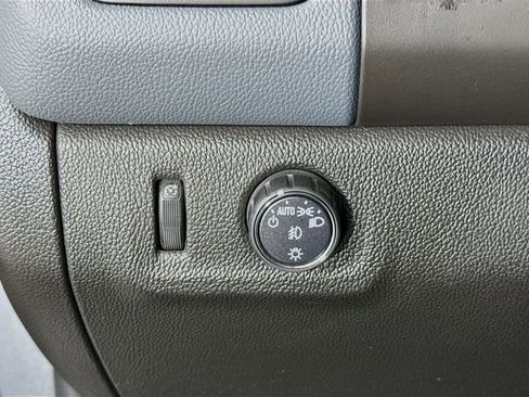 Used 2018 Chevrolet Colorado Z71 image 10