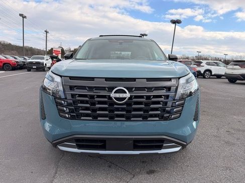 New 2026 Nissan Pathfinder Platinum w/ Cargo Package image 3