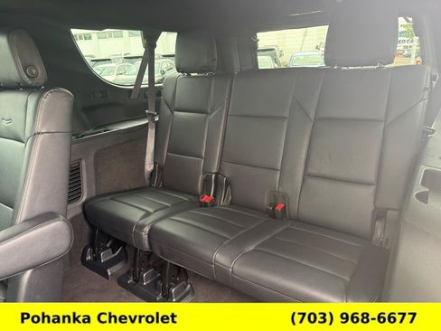 Used 2023 Cadillac Escalade ESV Luxury AWD/4WD image 24