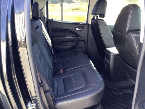 Used 2020 GMC Canyon Denali image 28