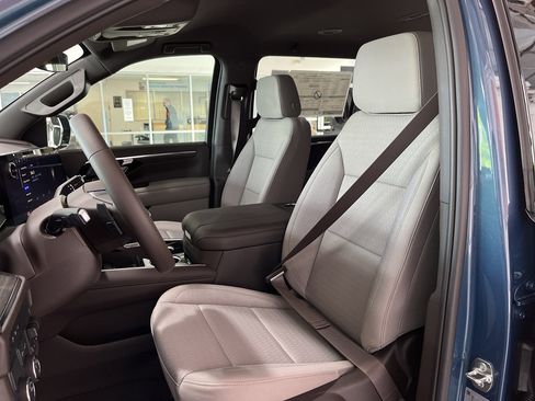 New 2026 Chevrolet Suburban LS w/ Max Trailering Package RWD image 12