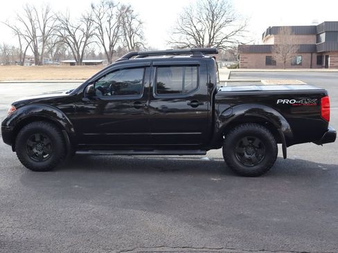 Used 2012 Nissan Frontier PRO-4X w/ Pro-4x Luxury Pkg image 9