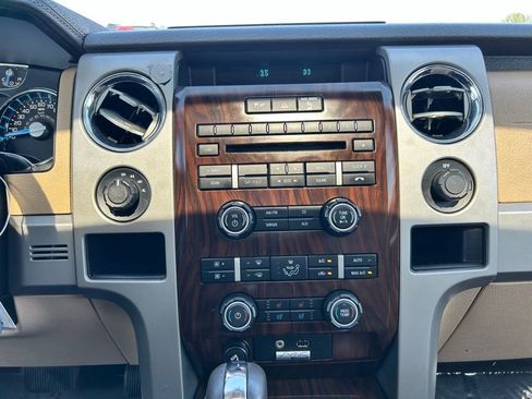 Used 2012 Ford F150 Lariat w/ Lariat Chrome Pkg image 25