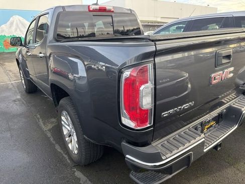 Used 2017 GMC Canyon SLT w/ Driver Alert Package image 6