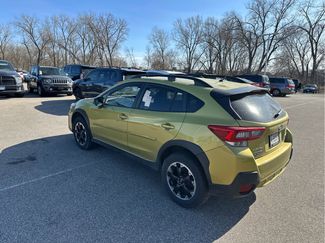 Used 2021 Subaru Crosstrek 2.0i video 2