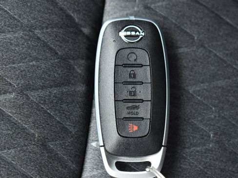 Used 2026 Nissan Sentra SV w/ SV Convenience Package FWD image 40