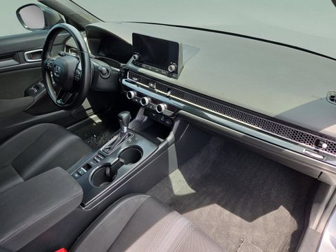 Used 2023 Honda Civic Sport image 31