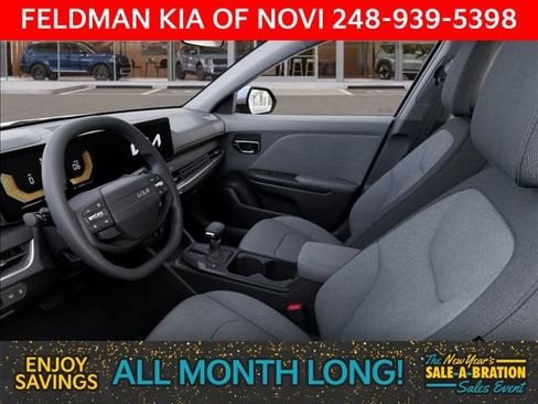 New 2025 Kia K4 LX image 17