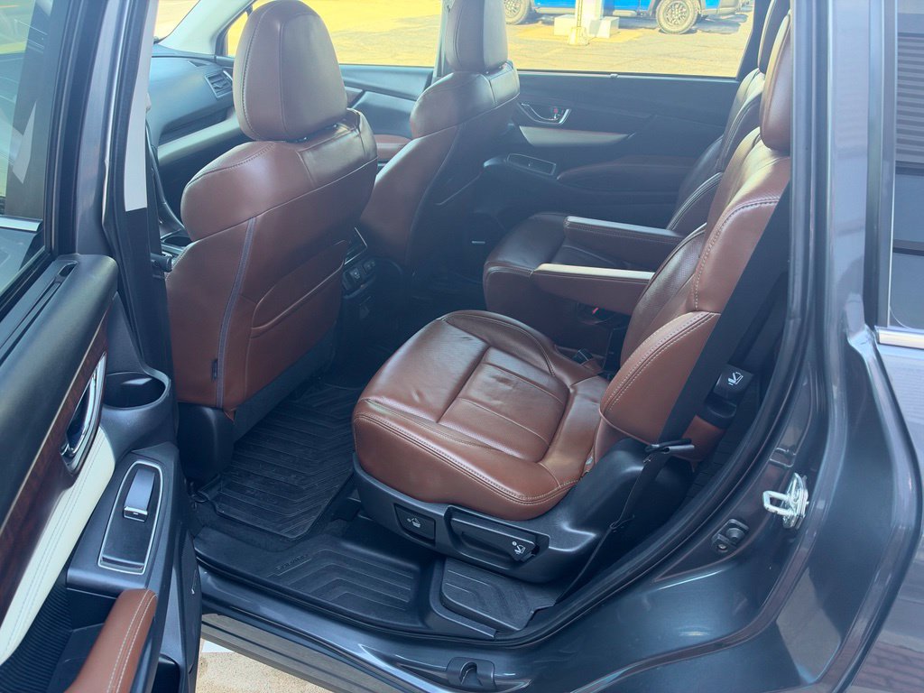 Used 2019 Subaru Ascent Touring w/ Popular Package #2A AWD/4WD image 10