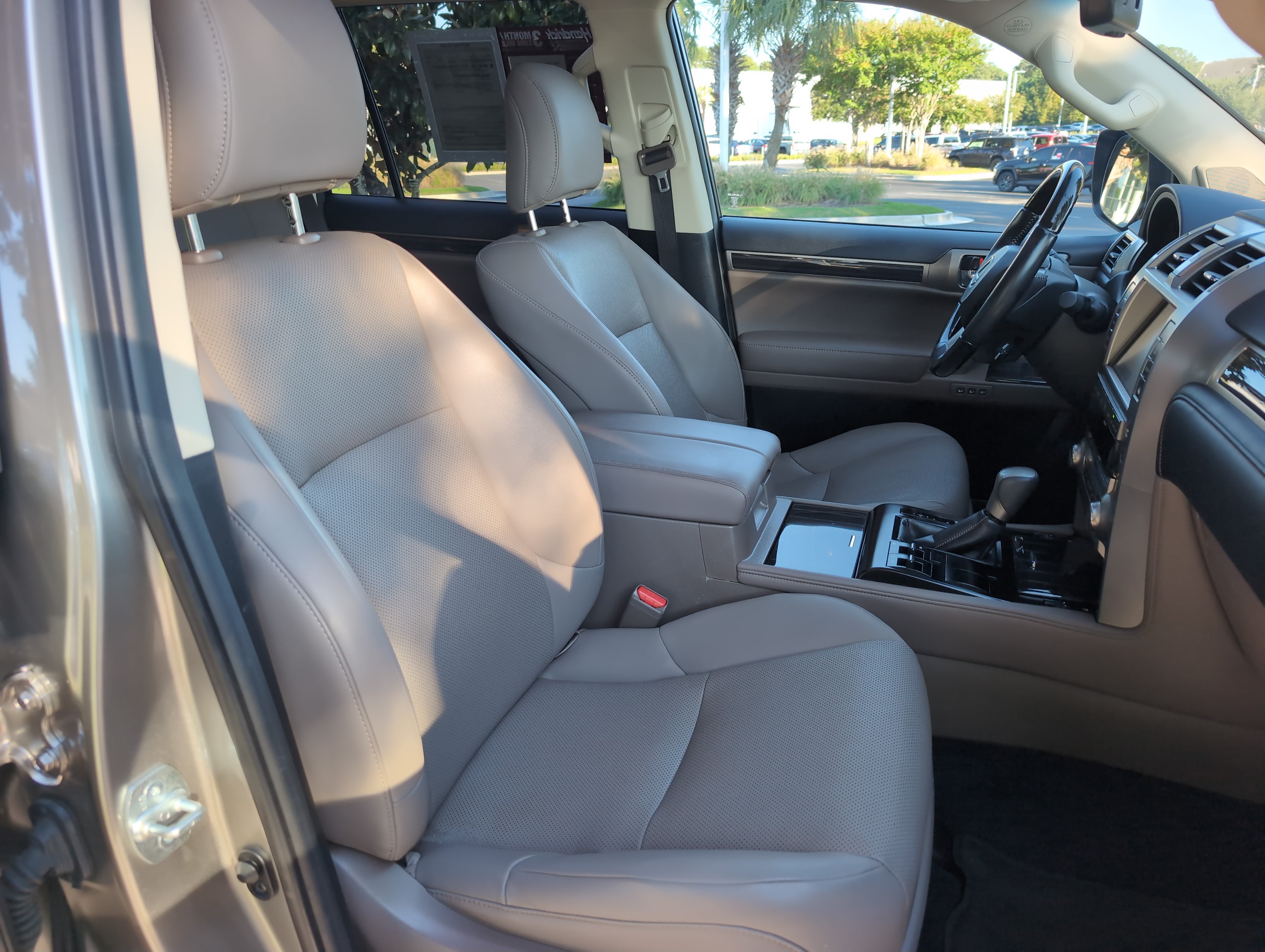 Used 2021 Lexus GX 460 Premium AWD/4WD image 34