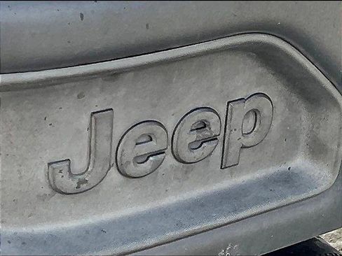 Used 2018 Jeep Wrangler Unlimited Rubicon AWD/4WD image 30