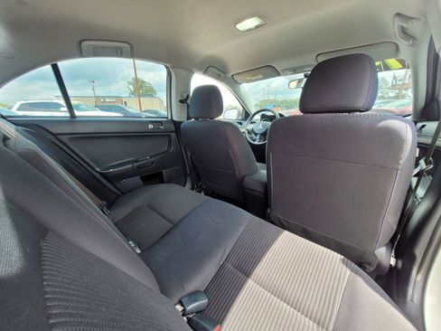 Used 2015 Mitsubishi Lancer ES FWD image 7