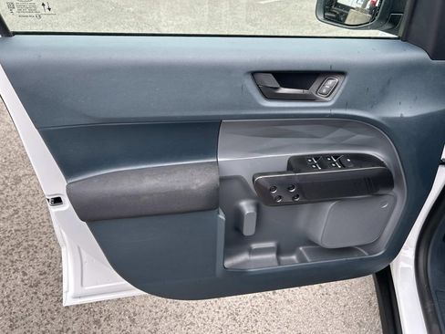 Used 2024 Ford Maverick XL image 22