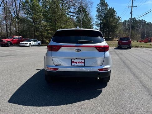 Used 2018 Kia Sportage LX image 14