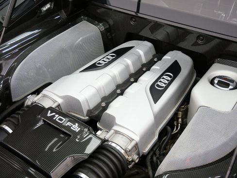 Used 2011 Audi R8 V10 AWD/4WD image 52
