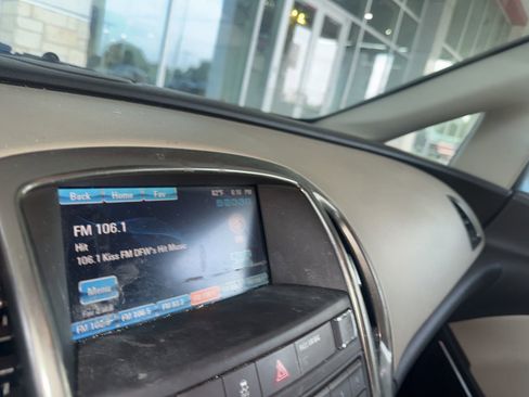Used 2014 Buick Verano Convenience FWD image 7