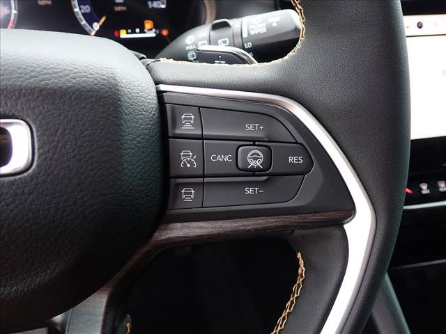New 2026 Jeep Grand Cherokee Limited AWD/4WD image 18