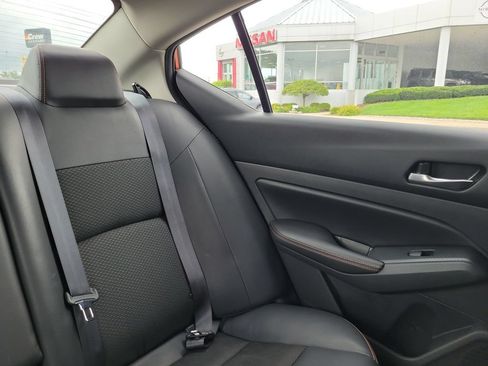 Used 2021 Nissan Altima 2.0 SR FWD image 7