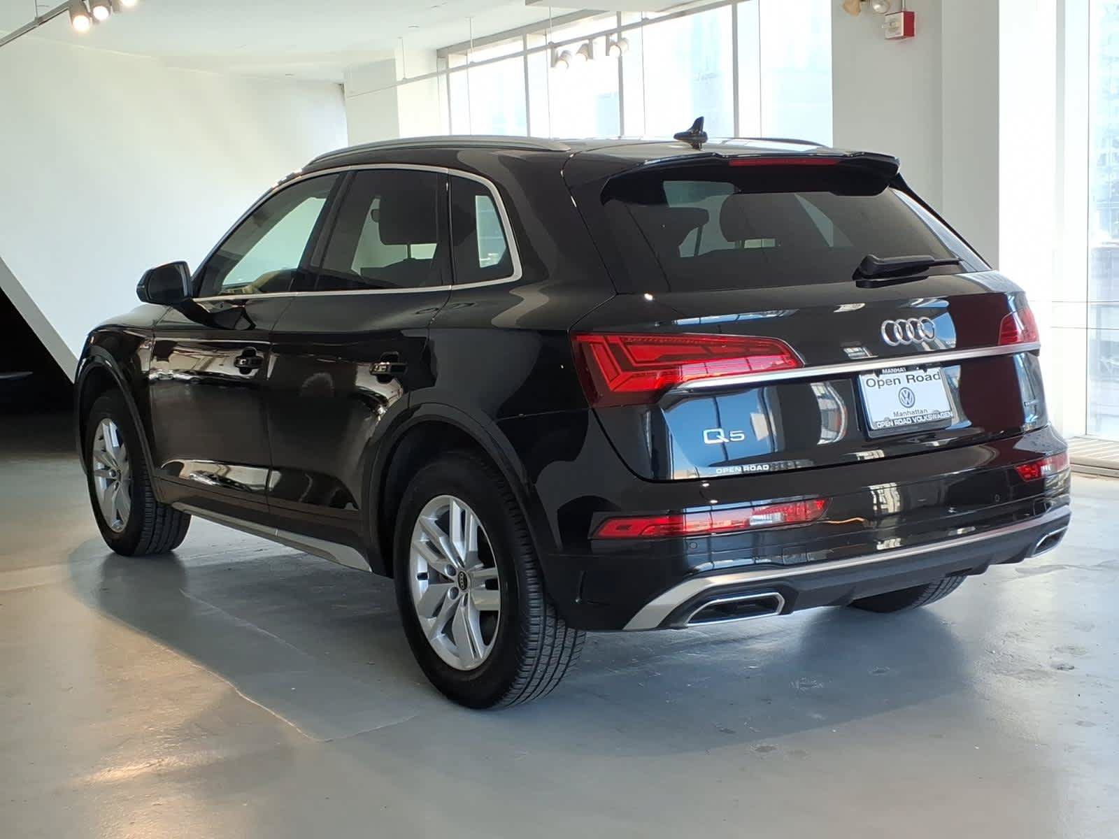 Used 2023 Audi Q5 2.0T Premium w/ Convenience Package AWD/4WD image 6