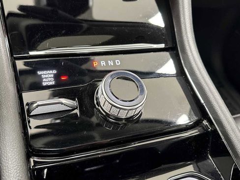 Used 2021 Jeep Grand Cherokee L Limited image 22