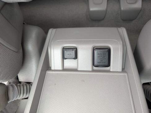 Used 2011 Honda CR-V EX image 33
